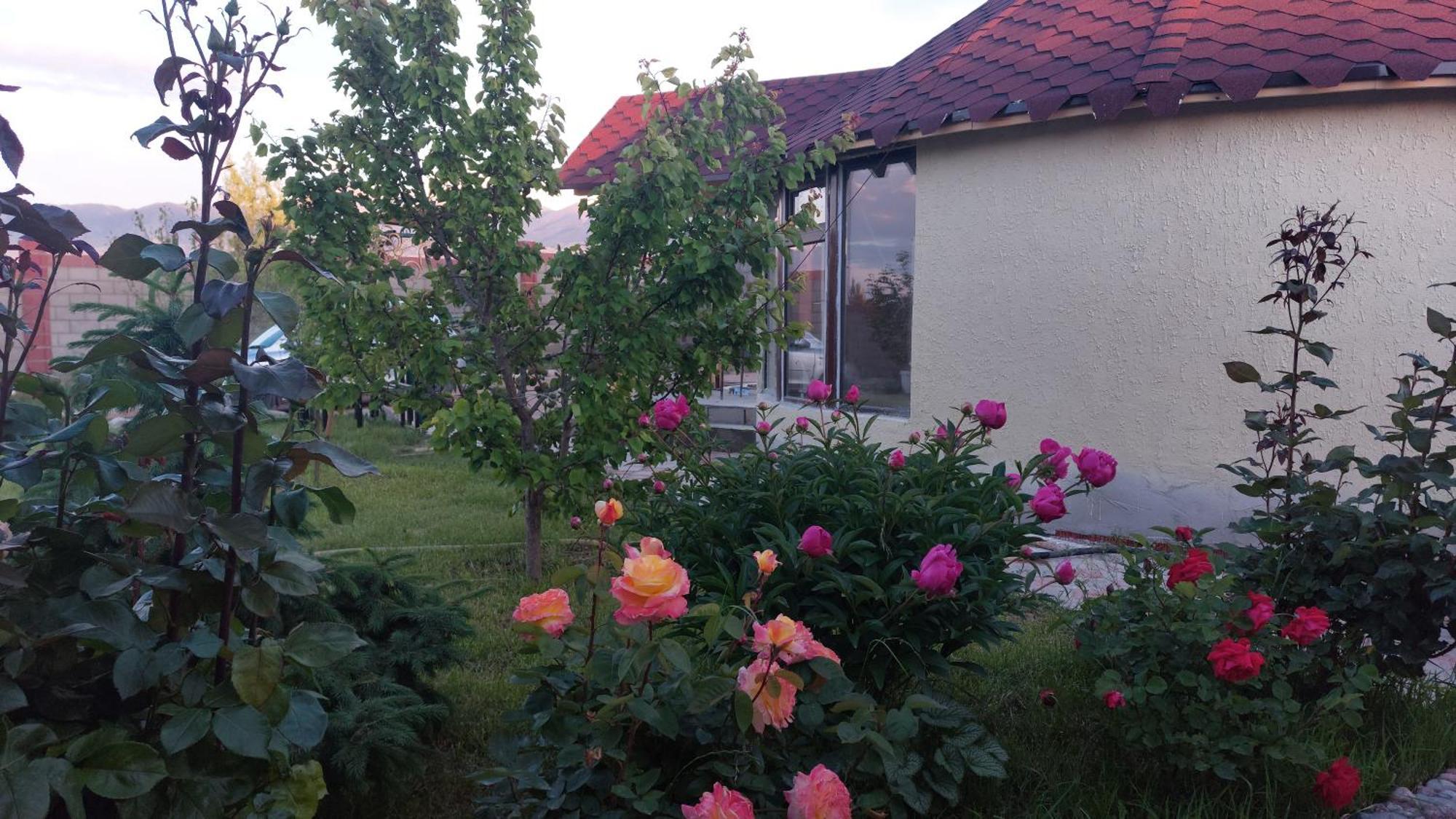 Svetlana Guest House Bokonbayevo Zewnętrze zdjęcie