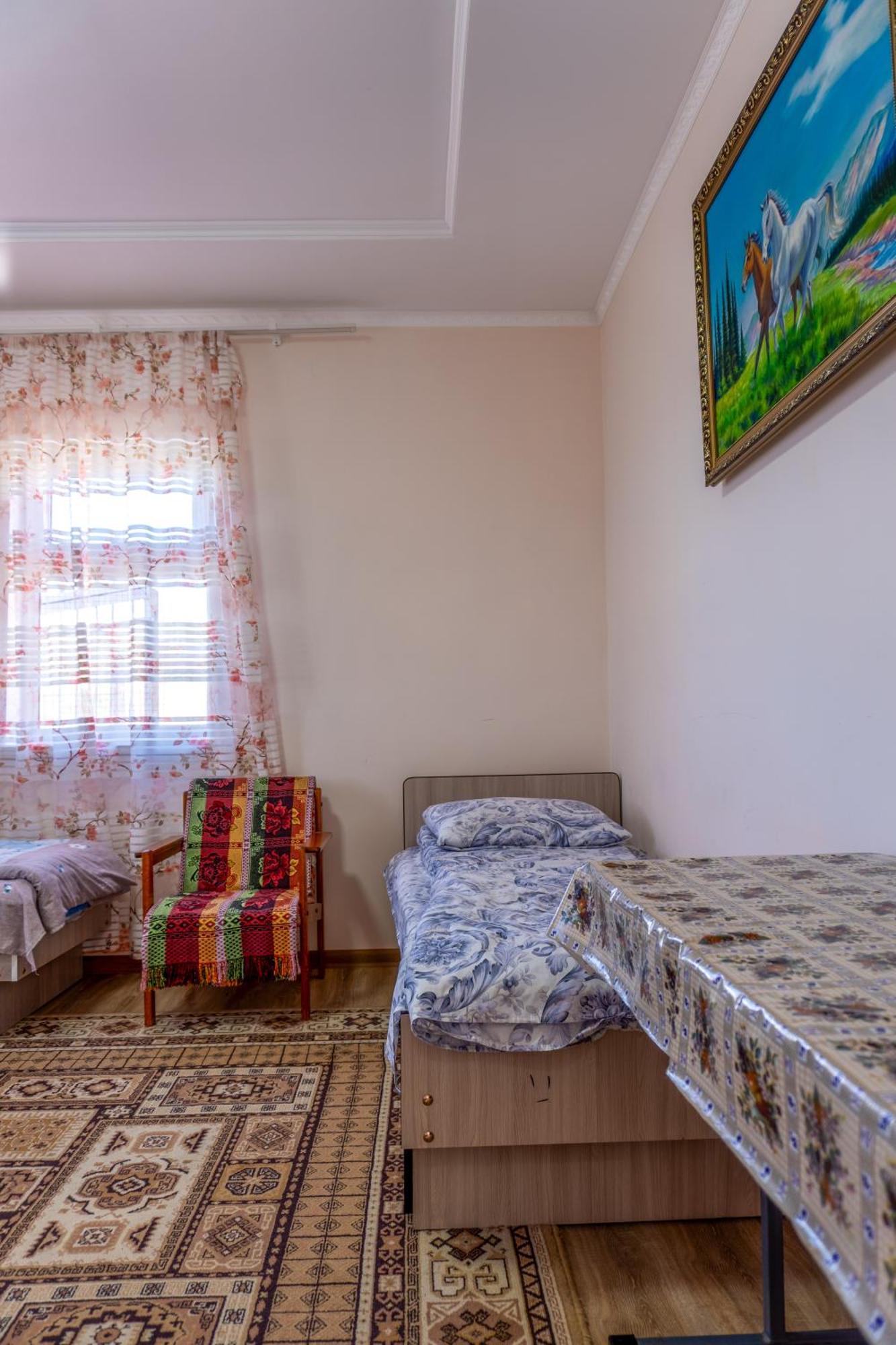 Svetlana Guest House Bokonbayevo Zewnętrze zdjęcie