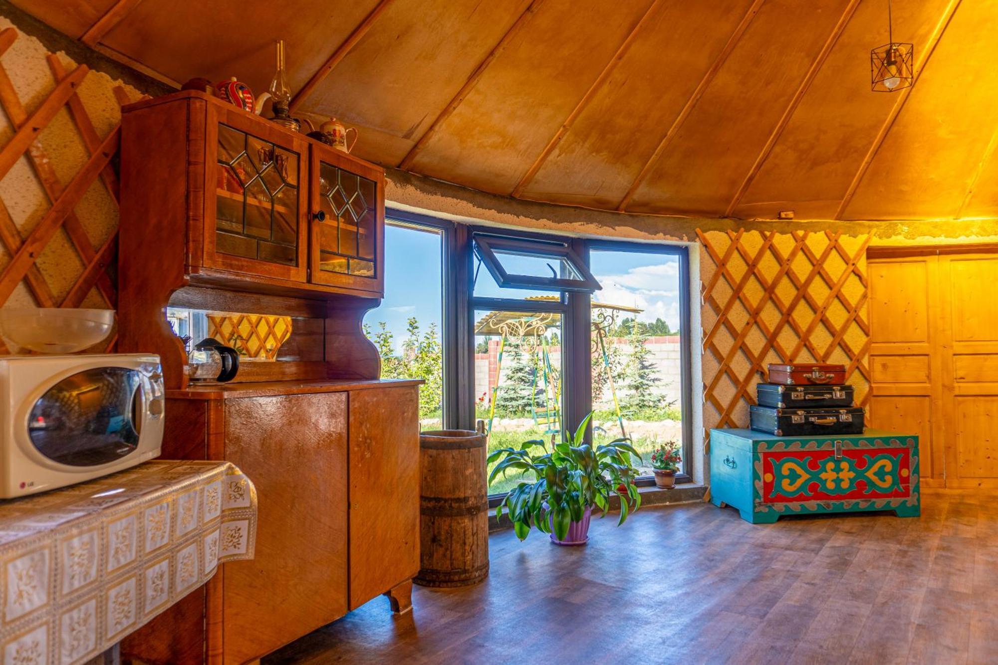 Svetlana Guest House Bokonbayevo Zewnętrze zdjęcie