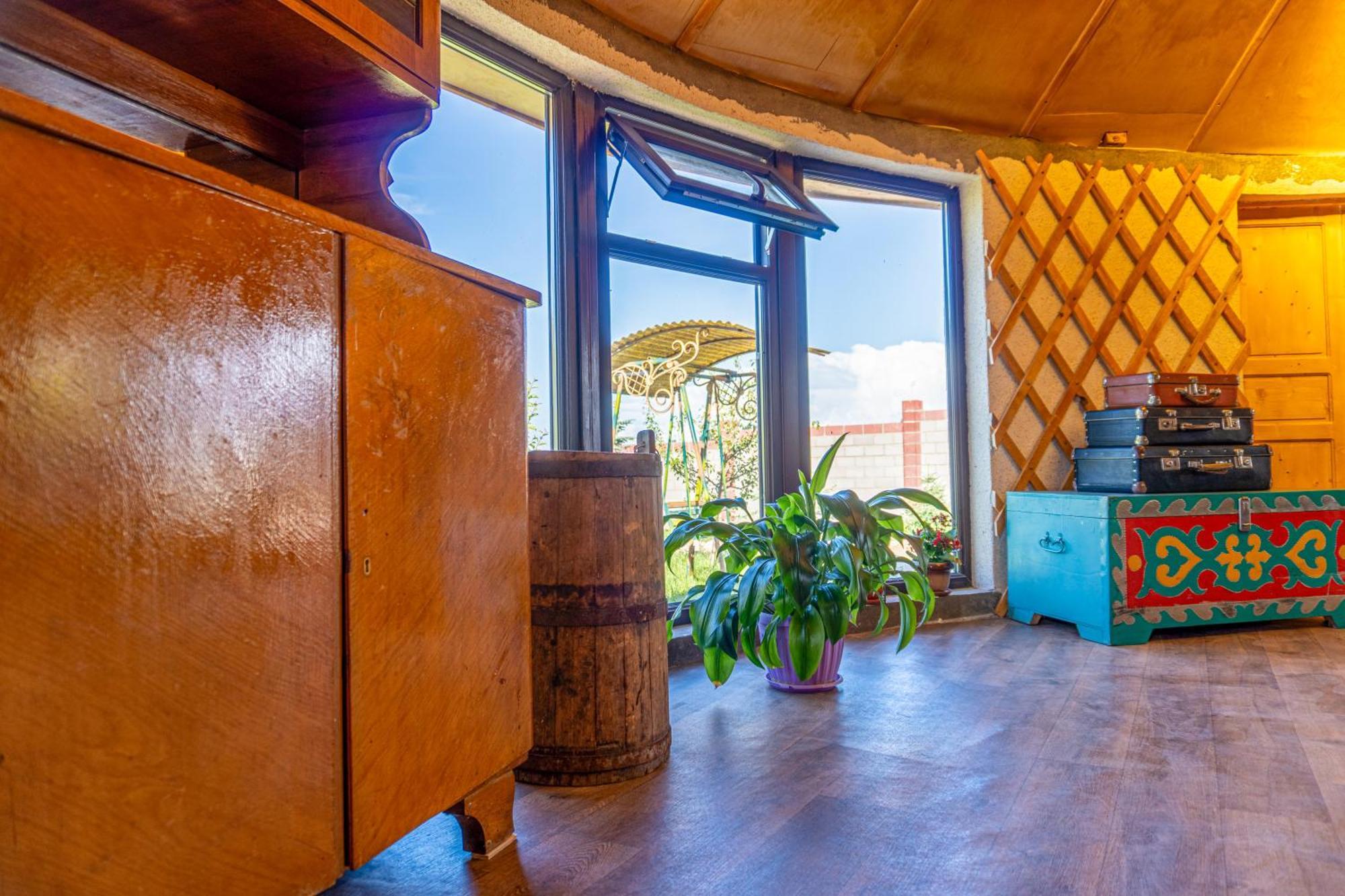 Svetlana Guest House Bokonbayevo Zewnętrze zdjęcie
